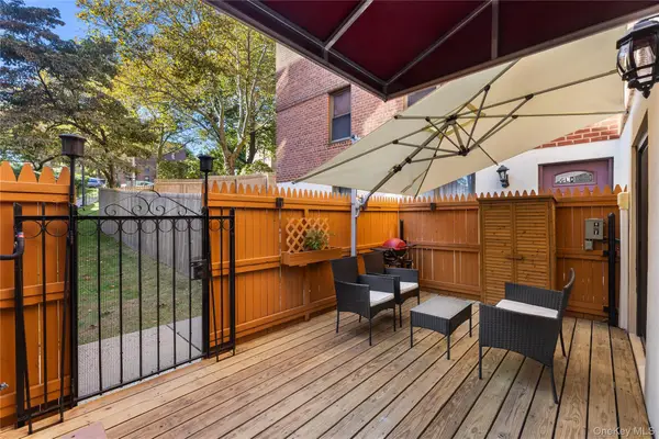 171 Pearsall Drive #GLC, Mount Vernon, NY 10552