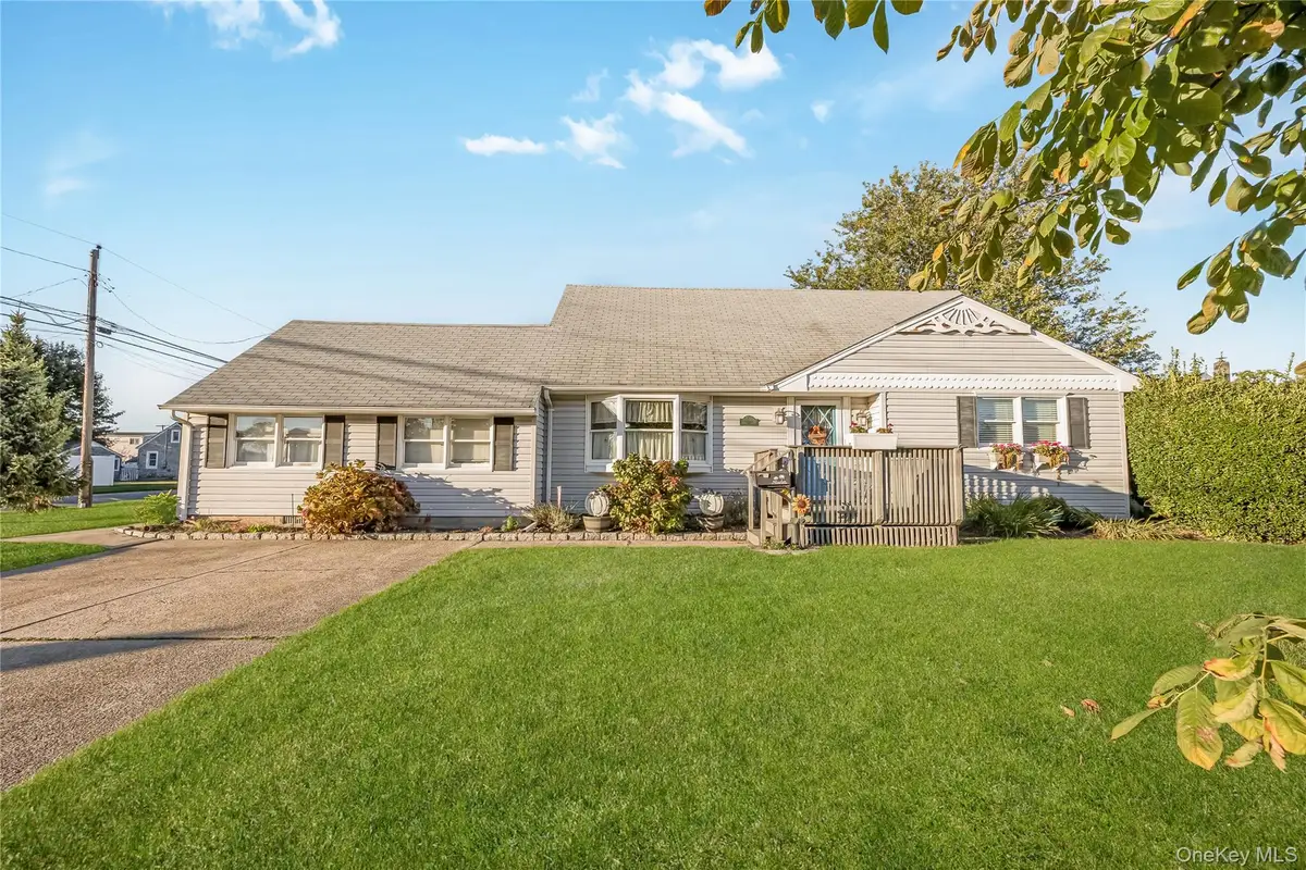 45 Charleston Drive, Amity Harbor, NY 11701 - #1