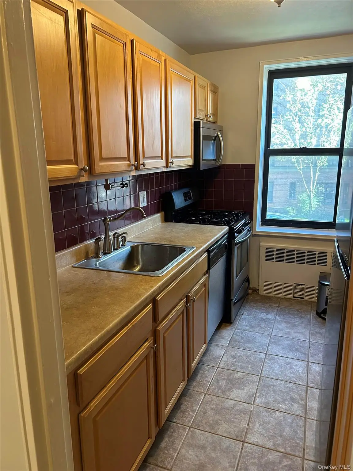 141-05 Pershing Crescent #203, Briarwood, NY 11435 - #1