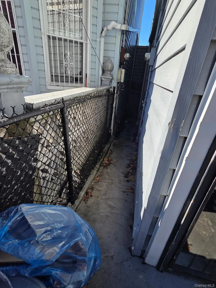 562 Hemlock Street, Brooklyn, NY 11208 - #3