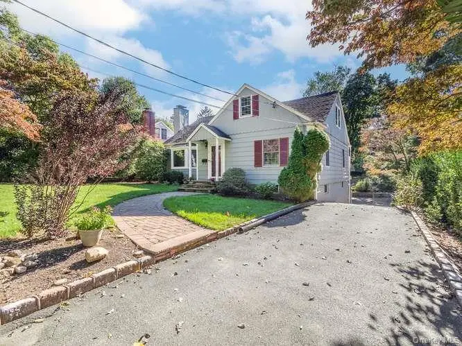 5 Edgewood Avenue, Glen Head, NY 11545 - #2