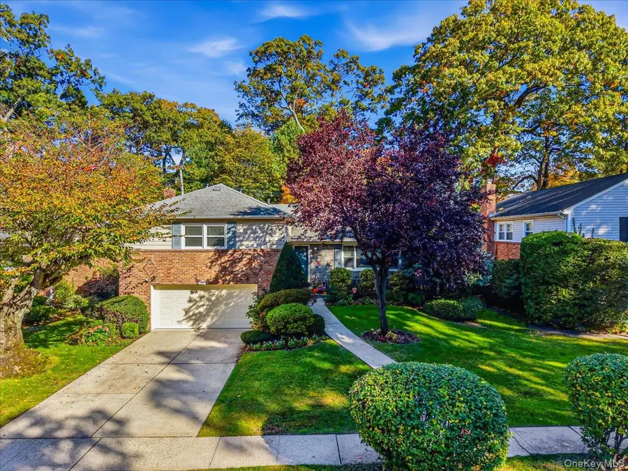 109 Reeve Road, Rockville Centre, NY 11570 - #2