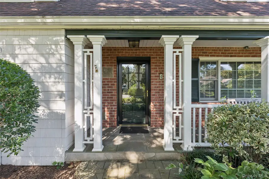 4 Briarcliff Place, Huntington, NY 11743 - #2