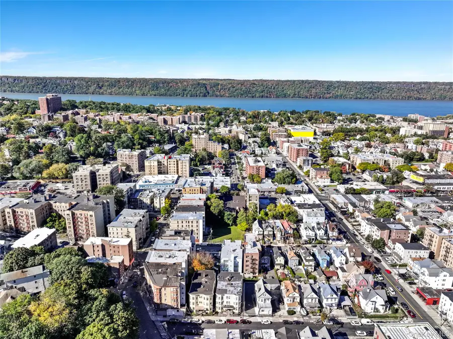 30 Saratoga Avenue, Yonkers, NY 10705 - #2