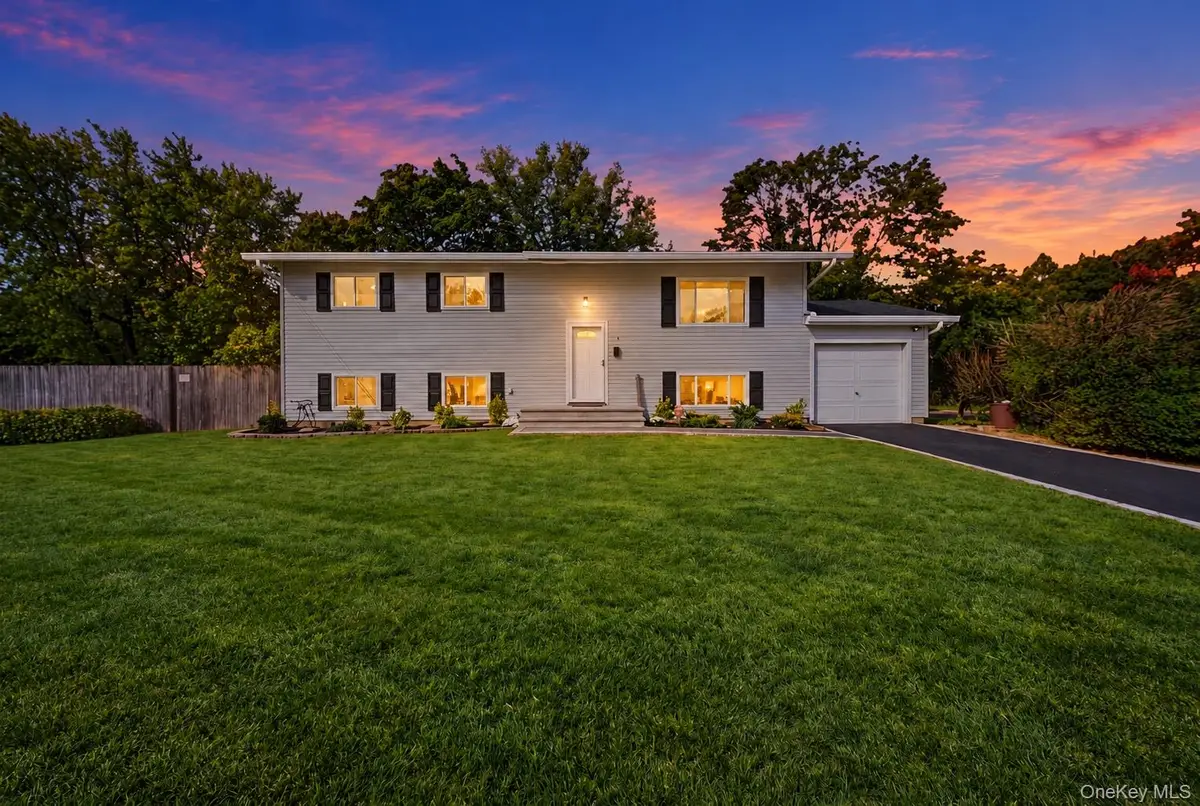 4 Ridge Road, Wheatley Heights, NY 11798 - #1