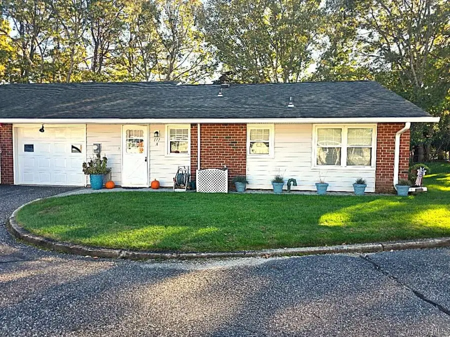 177 Ventry Court #A, Ridge, NY 11961 - #2