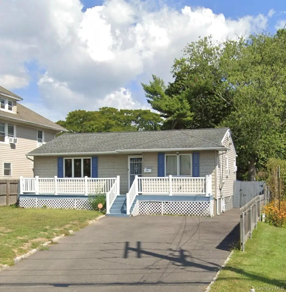 149 Little East Neck Road S, Babylon, NY 11702 - #1