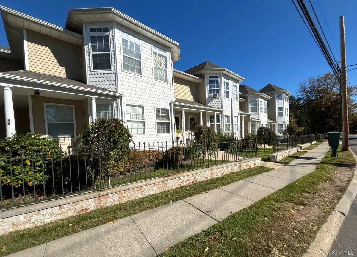 54 Landing Road, Glen Cove, NY 11542 - #1