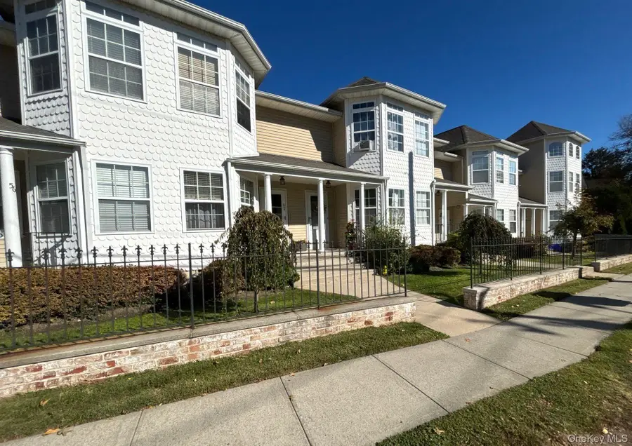 54 Landing Road, Glen Cove, NY 11542 - #2