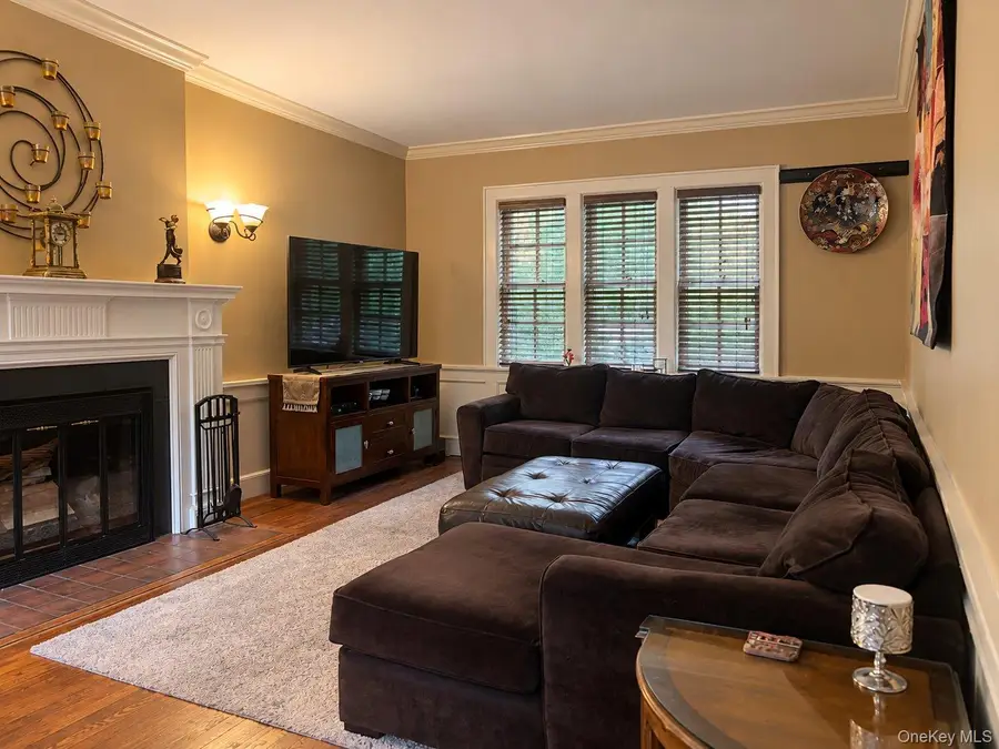 103 Walworth Avenue, Scarsdale, NY 10583 - #2