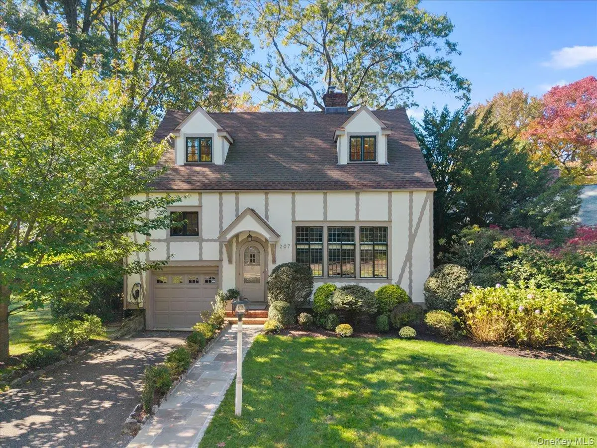 207 Mulberry Lane, Larchmont, NY 10538 - #1