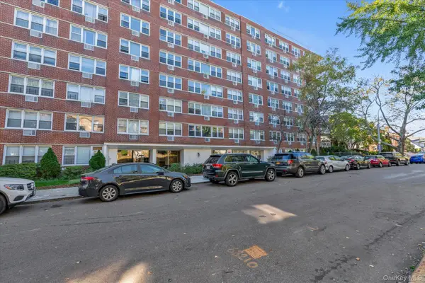 172-70 Highland Avenue #6B, Jamaica Estates, NY 11432