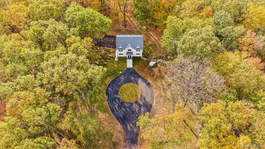 18 Laurel Road, South Salem, NY 10590 - #2