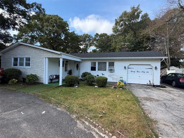 2346 Ocean Avenue, Ronkonkoma, NY 11779
