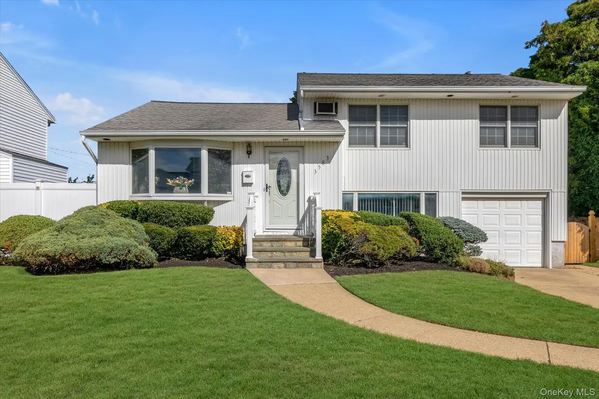 3583 Summer Drive, Wantagh, NY 11793 - #1
