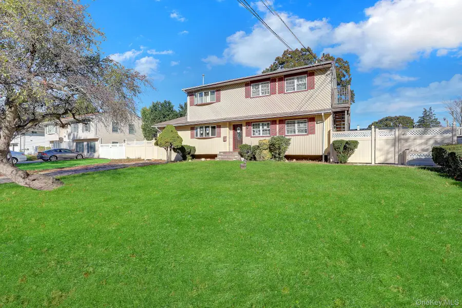 247 Delaware Avenue, Bay Shore, NY 11706 - #3