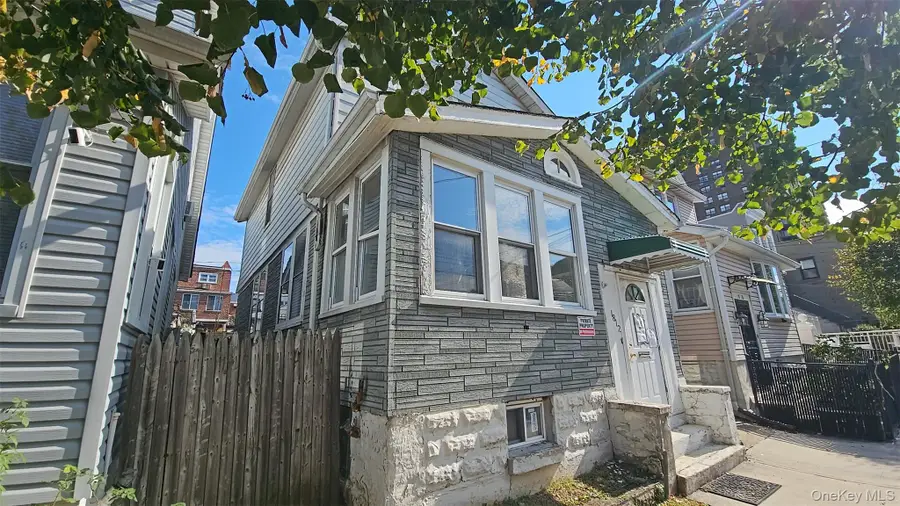 1812 Mulford Avenue, Bronx, NY 10461 - #2