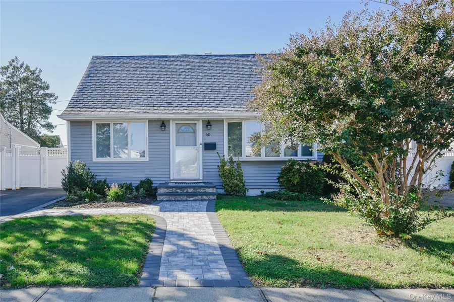 60 Vincent Road, Hicksville, NY 11801 - #2