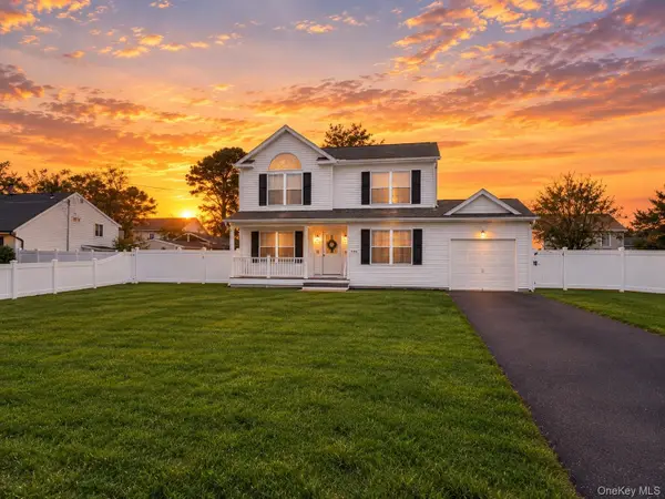 730 Provost Avenue, Bellport, NY 11713