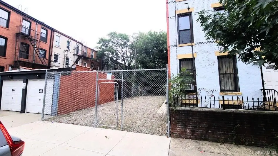 9 Marconi Place, Brooklyn, NY 11233 - #1