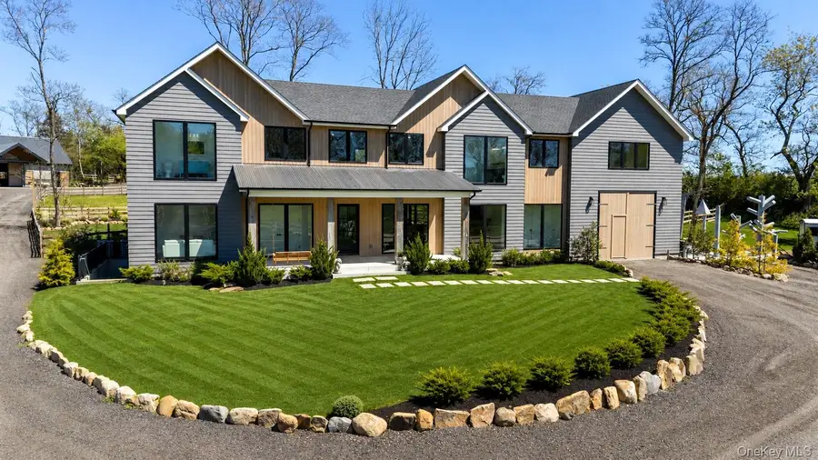 360 West Lane, Northville, NY 11901 - #3