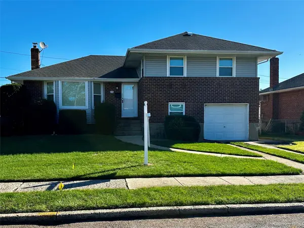 236 Bertram Place, Bethpage, NY 11714