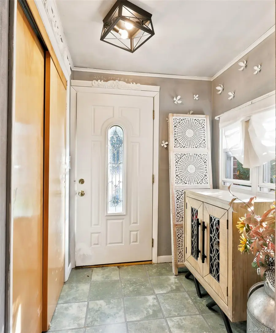 37 Valhalla Road, Carmel, NY 10512 - #3