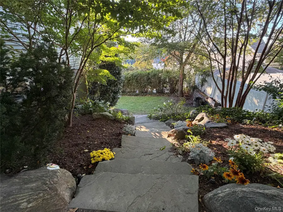 68 School Street, Oyster Bay, NY 11771 - #3