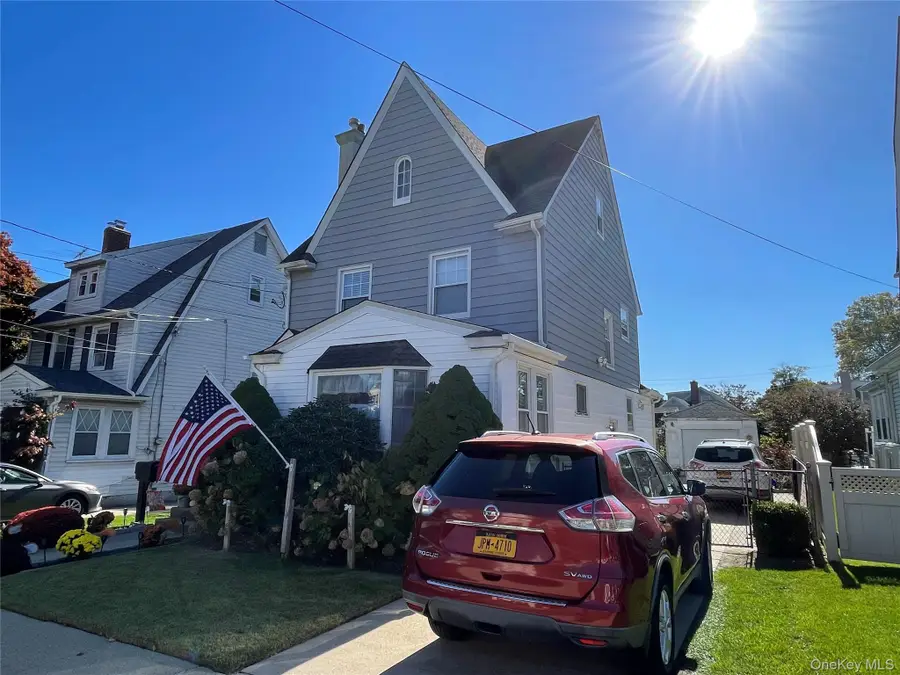 882 Jayne Place, Baldwin, NY 11510 - #2
