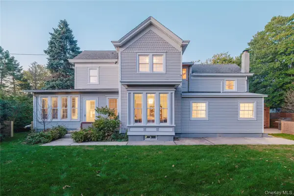 817 Wiggins Street, Greenport, NY 11944