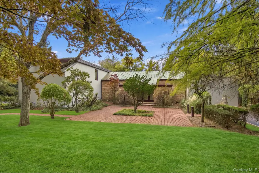 2 Pheasant Run, Old Westbury, NY 11568 - #2