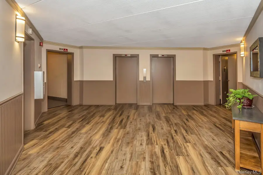 135 Post Avenue #2T, Westbury, NY 11590 - #3