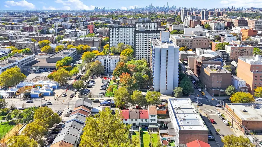 745 E 180th Street, Bronx, NY 10457 - #3