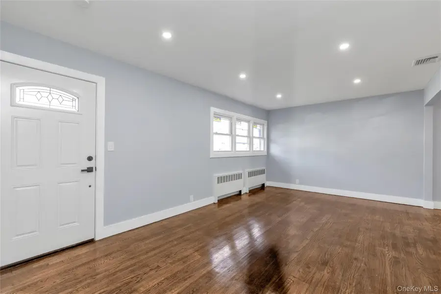 54 S 1st Street, Bethpage, NY 11714 - #3