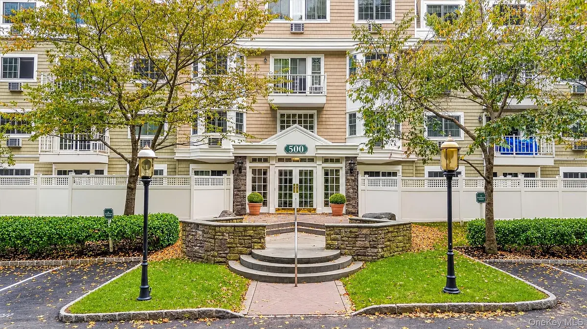 500 Pondside Drive #2C, White Plains, NY 10607 - #1