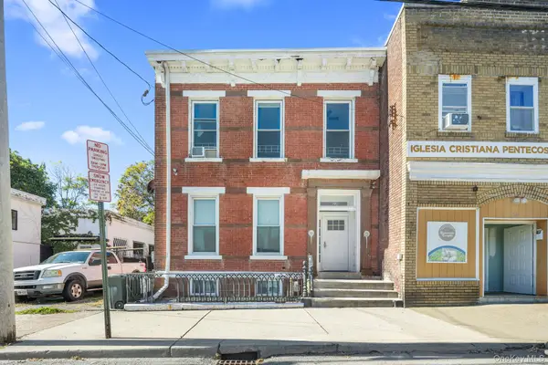 22 Lander Street, Newburgh, NY 12550