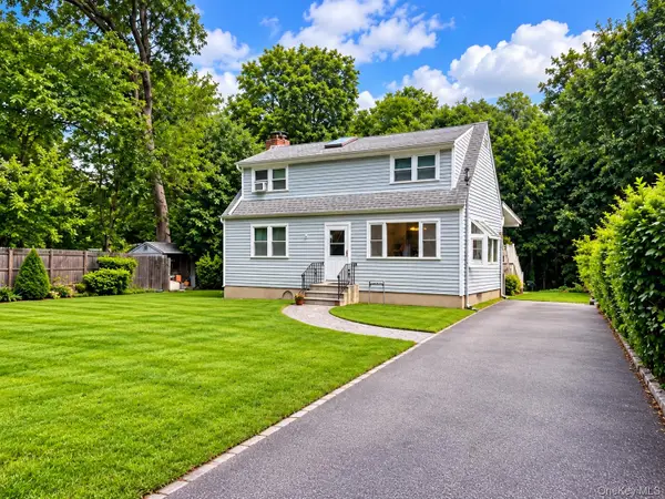 45 Melrose Avenue, East Northport, NY 11731