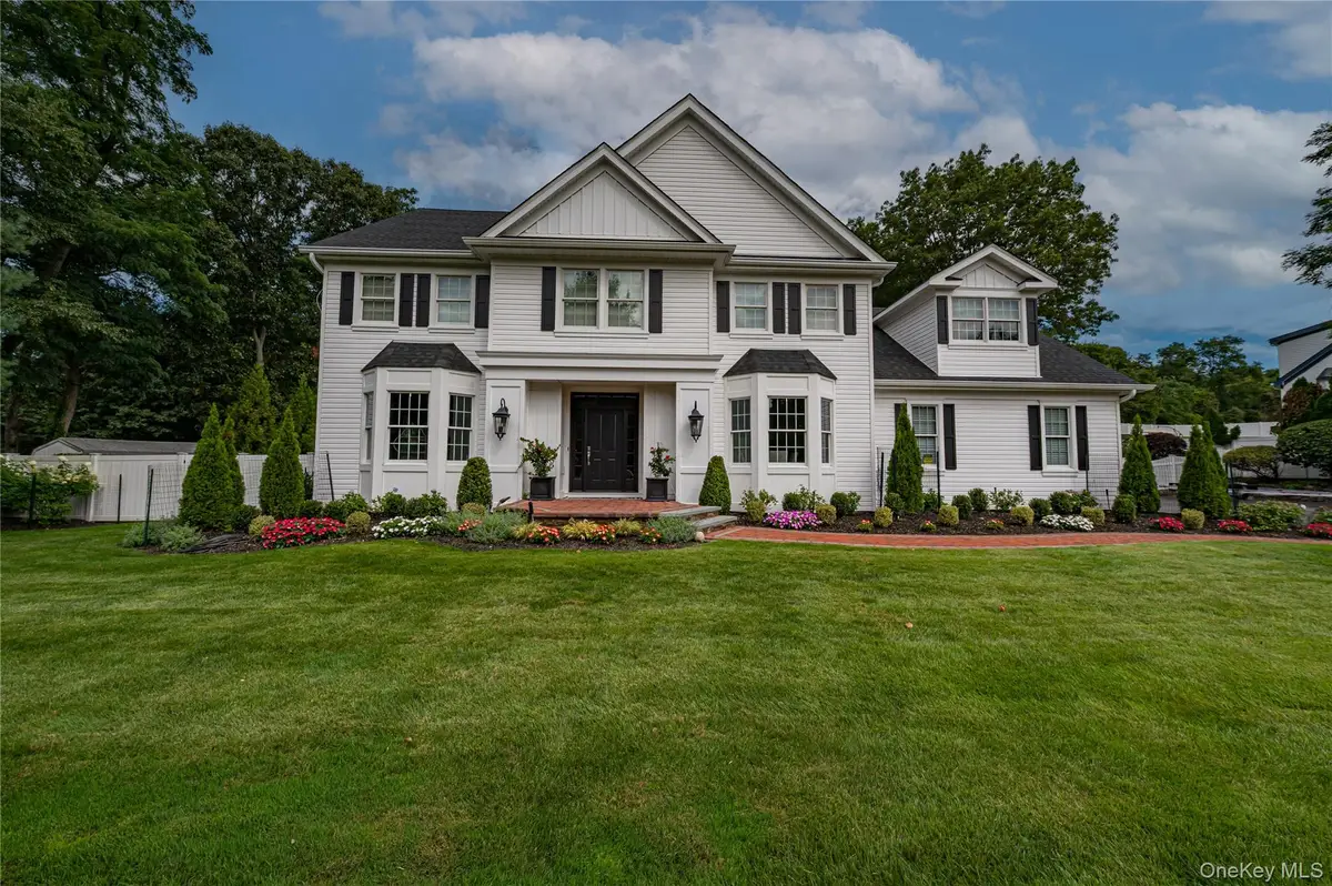 60 Elderwood Drive, Saint James, NY 11780 - #1