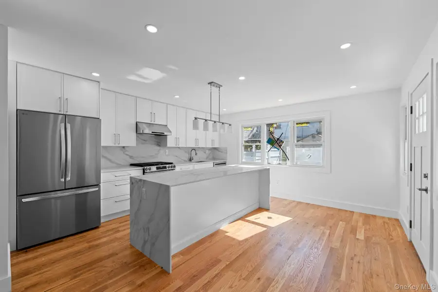 16320 21st Road, Whitestone, NY 11357 - #3
