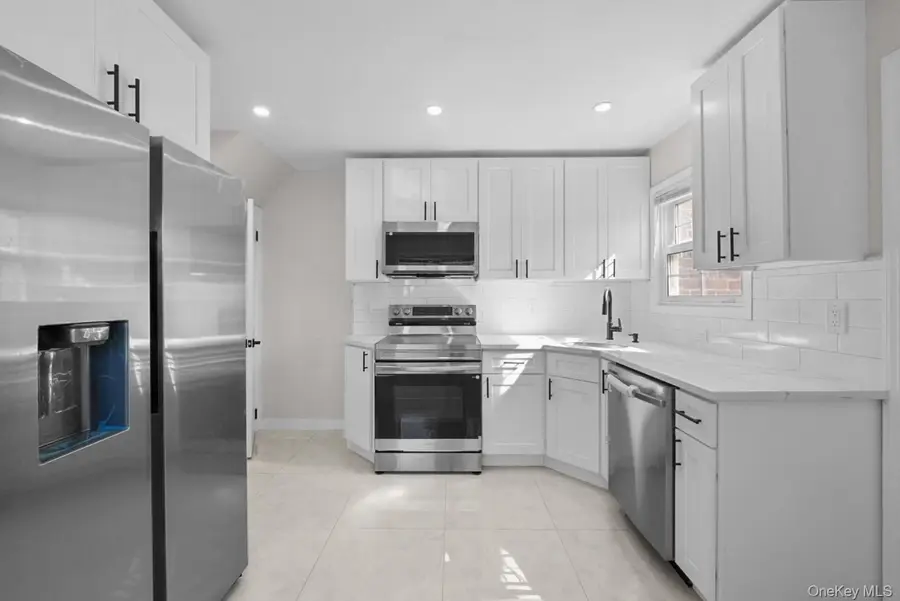 3050 Harding Avenue, Bronx, NY 10465 - #3