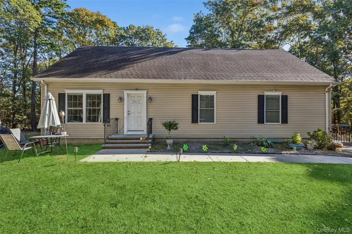 164 Wading River Road, Center Moriches, NY 11934 - #1