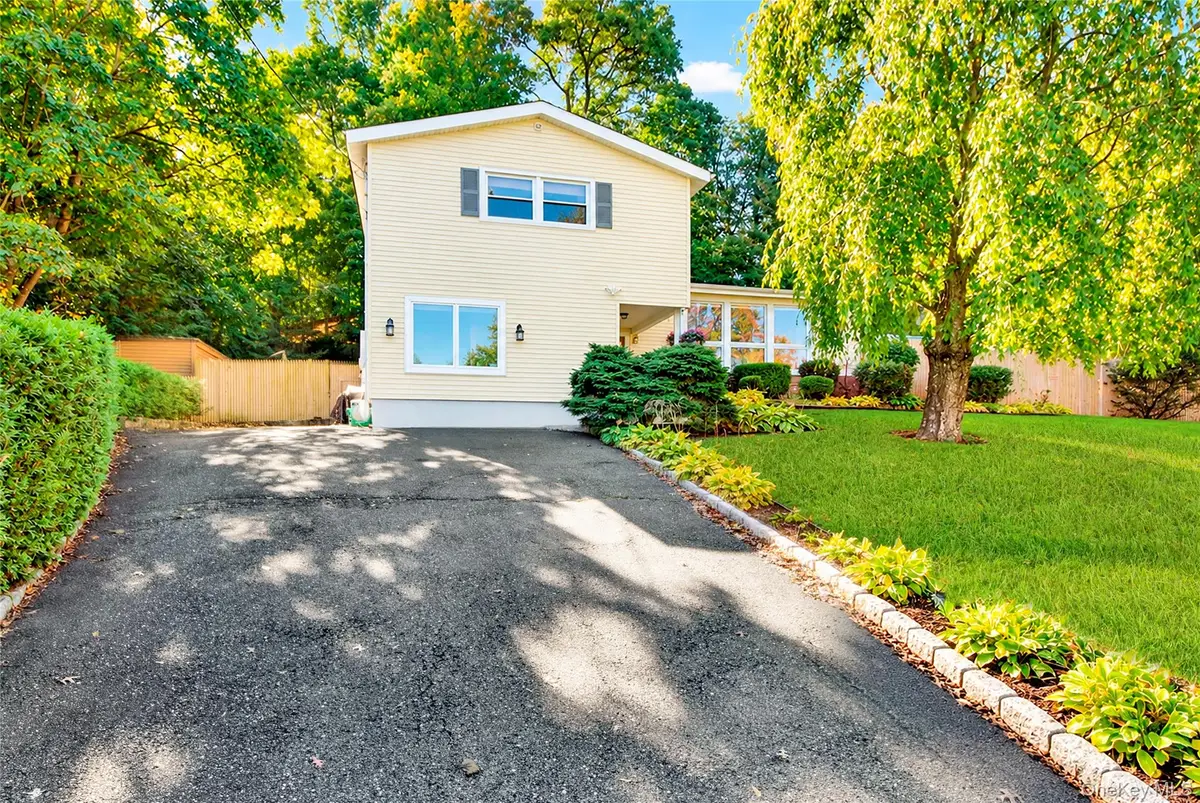 36 Lark Avenue, White Plains, NY 10607 - #1