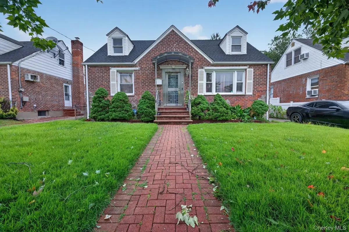 66 Sprague Drive, Valley Stream, NY 11580 - #1