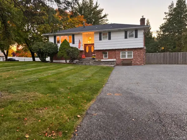 11 Rosman Road, Thiells, NY 10984