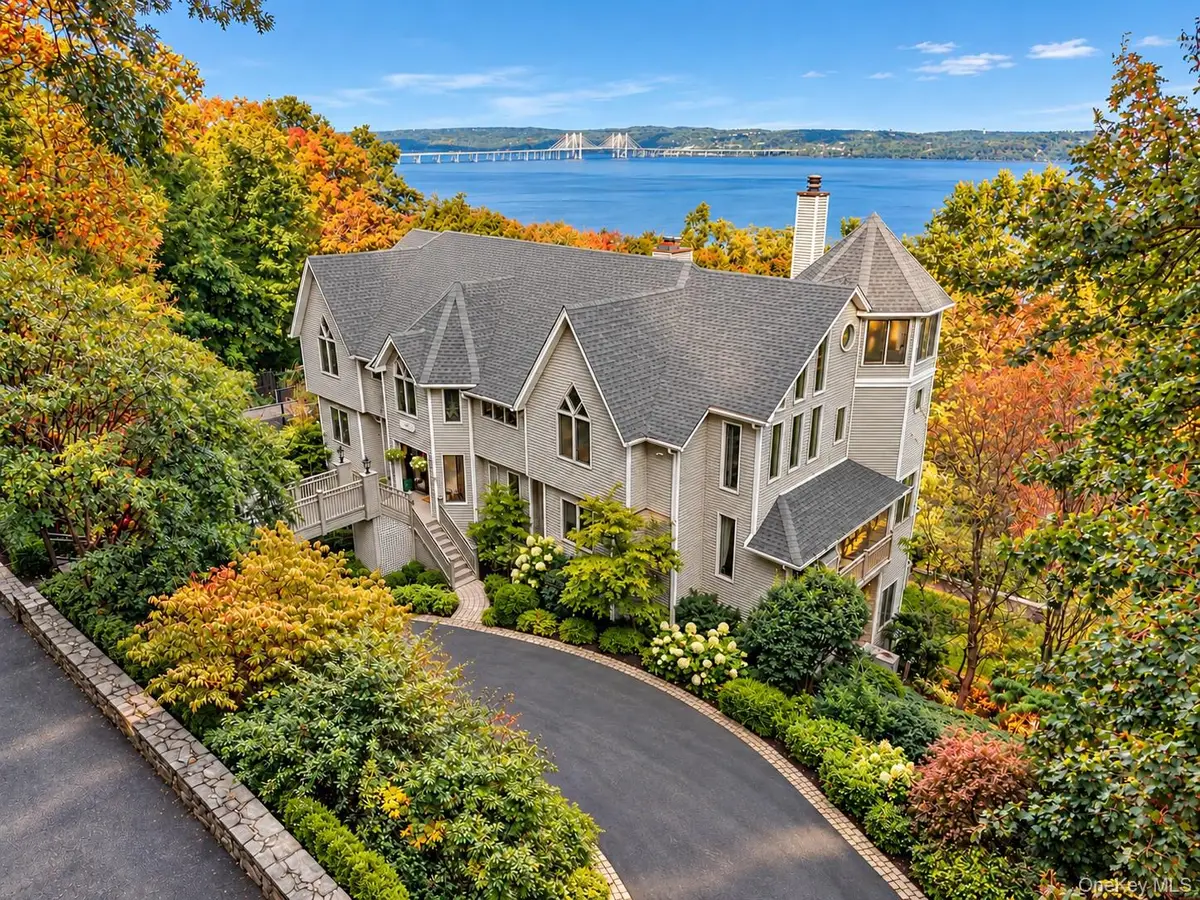 191 Tweed Boulevard, Nyack, NY 10960 - #1