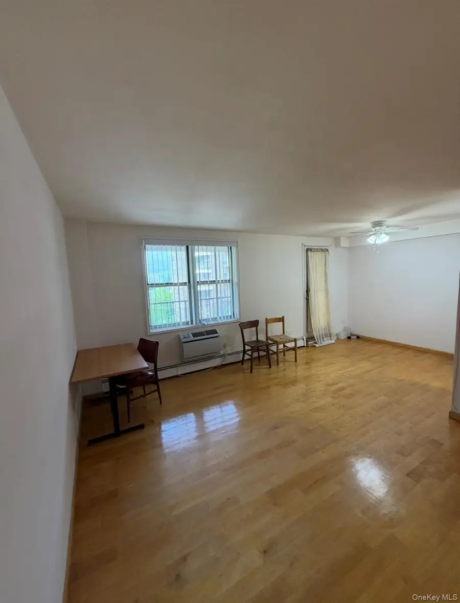140-55 34th Avenue #4R, Flushing, NY 11354 - #2