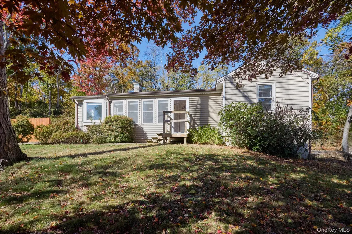 7 Carol Drive, Poughkeepsie, NY 12603 - #1