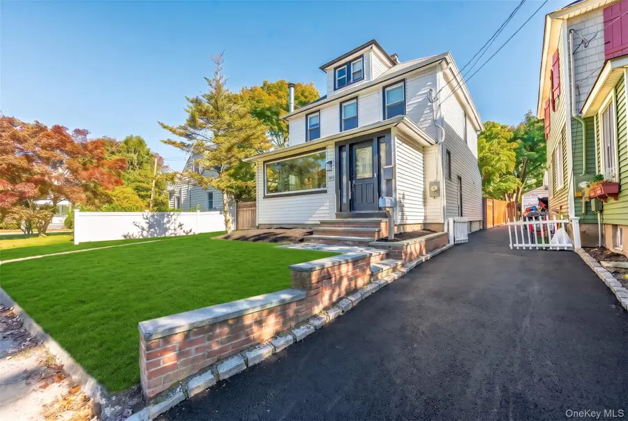 24 High Street, Locust Valley, NY 11560 - #2