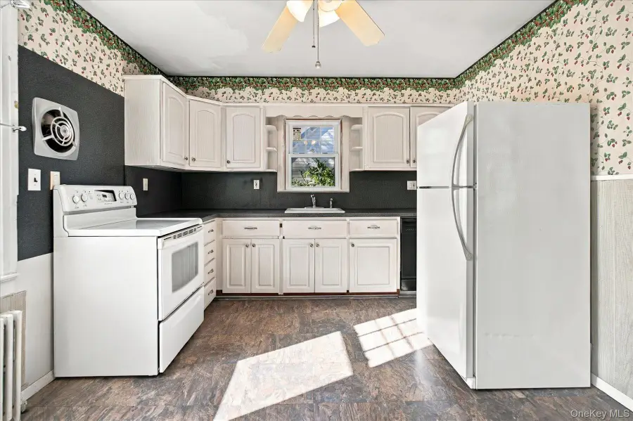 70 E 19th Street, Huntington Station, NY 11746 - #3