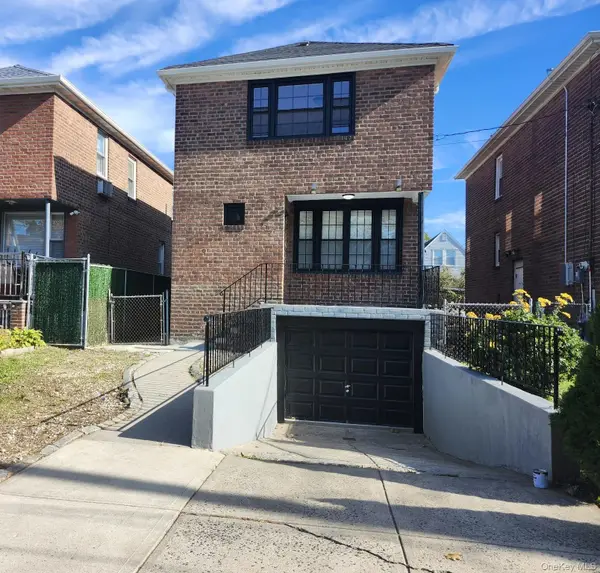 11935 219th Street, Cambria Heights, NY 11411